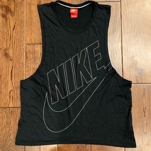NIKE Workout Tank Top